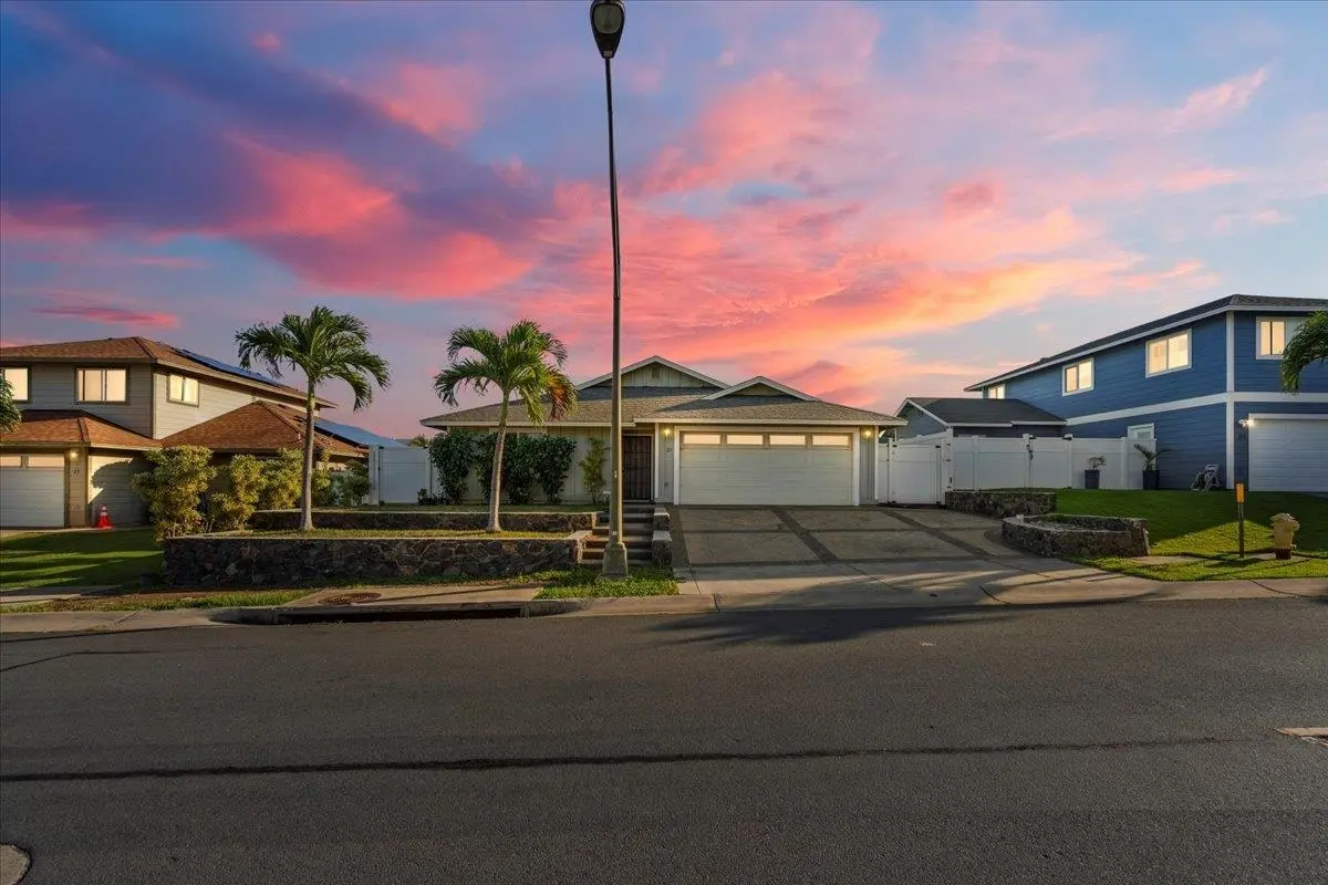 Photo of Listing #408576