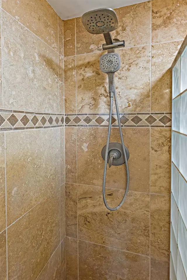 Listing Image for 3788 Lower Honoapiilani Rd A110 24 of 35