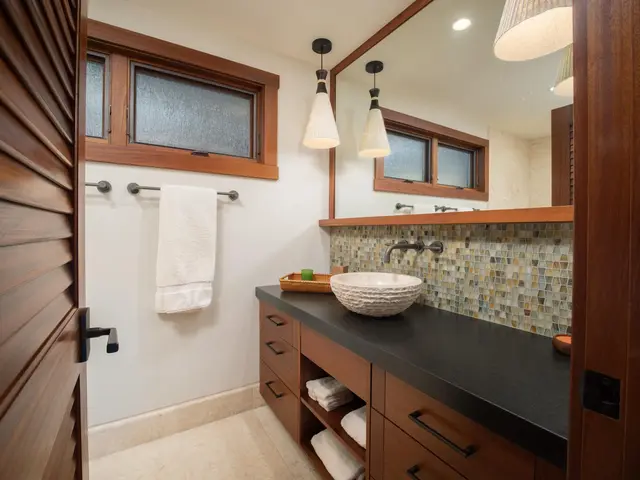 Listing Image for 195 Heleuma Pl 41 of 50