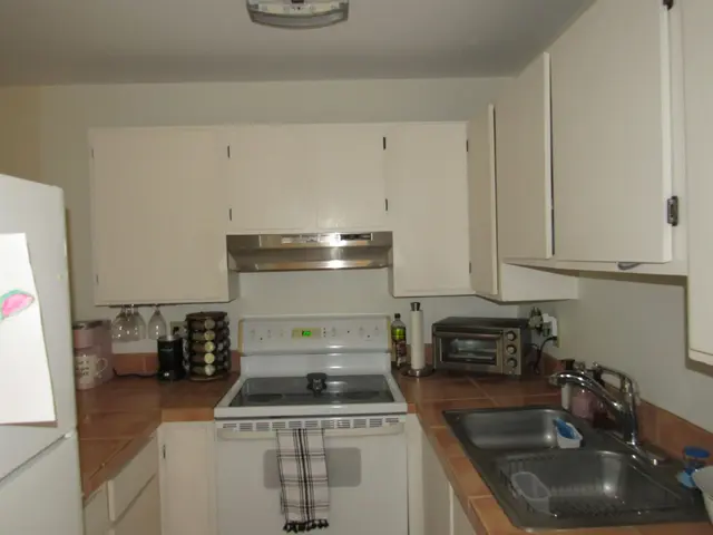 Listing Image for 3740 Lower Honoapiilani Rd F205 5 of 5