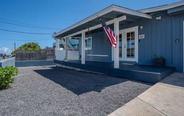 Listing Image for 601 Linekona Pl 1 of 33