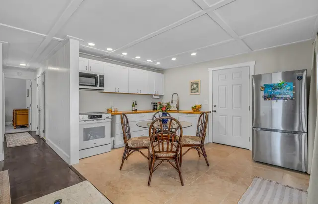 Listing Image for 601 Linekona Pl 13 of 33