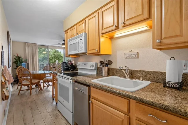 Listing Image for 73 N Kihei Rd 204 10 of 30