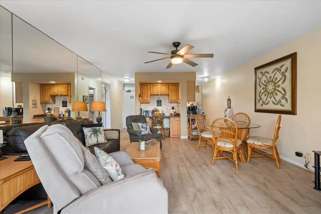 Listing Image for 73 N Kihei Rd 204 5 of 30