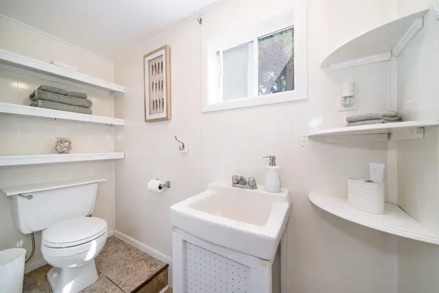 Listing Image for 2757 Kauhale St 34 of 50