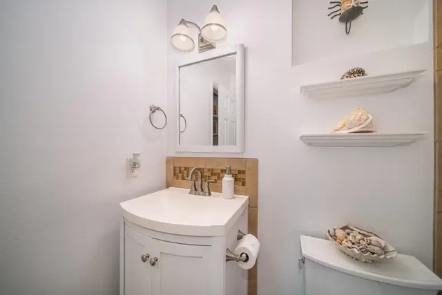 Listing Image for 2757 Kauhale St 42 of 50