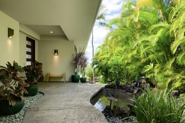 Listing Image for 3898 Waakaula Pl 13 of 50