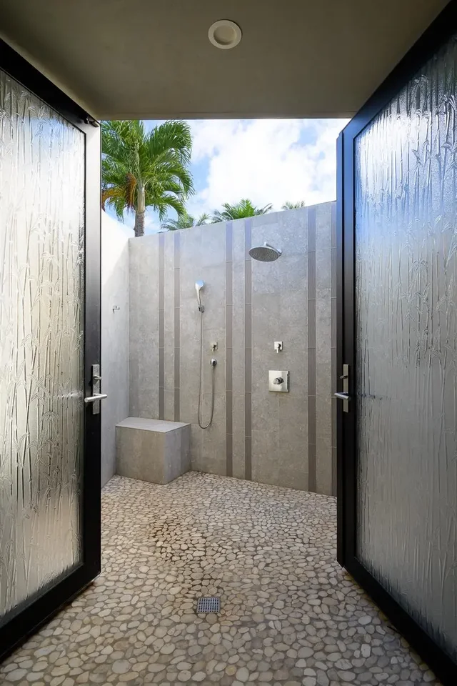 Listing Image for 3898 Waakaula Pl 30 of 50