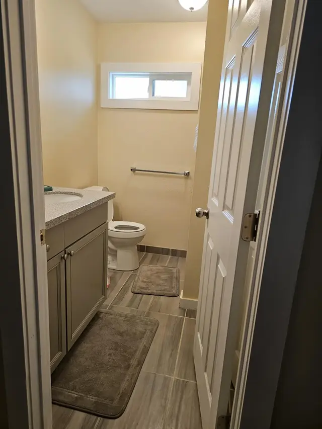 Listing Image for 623 S Oahu St 5 of 10