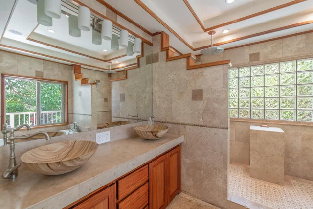 Listing Image for 69 Aulii Dr 16 of 50