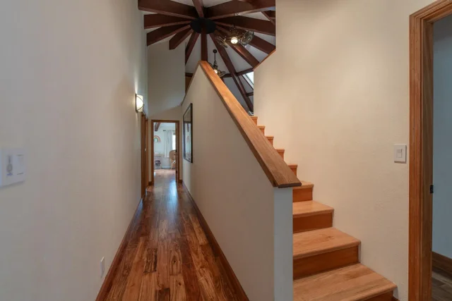 Listing Image for 69 Aulii Dr 24 of 50