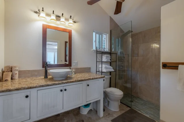 Listing Image for 69 Aulii Dr 33 of 50