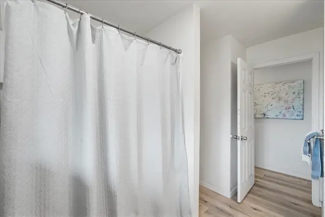 Listing Image for 193 Akai St 18 of 41