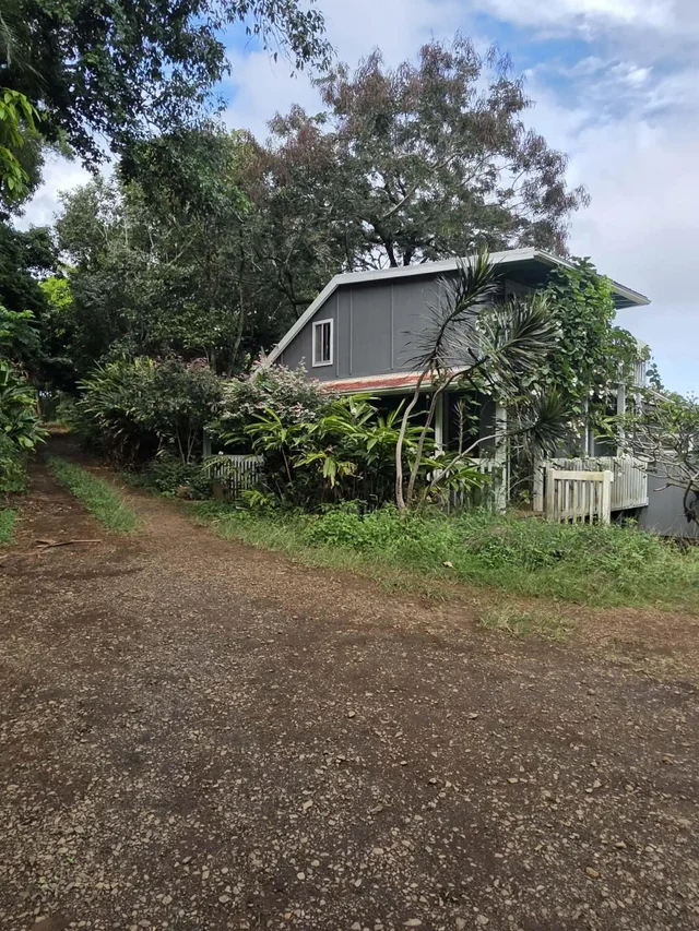 Listing Image for 420 Haumana Rd 1 of 31