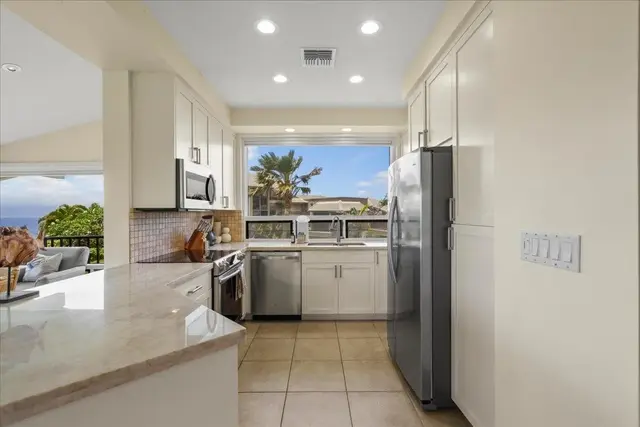 Listing Image for 500 Bay Dr 37b2-3-4 17 of 40