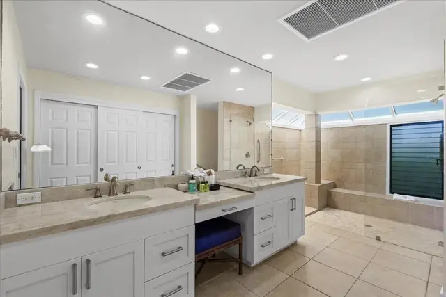 Listing Image for 500 Bay Dr 37b2-3-4 25 of 40