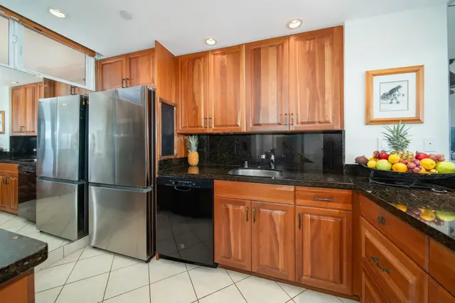Listing Image for 110 Kaanapali Shores Pl 1006 17 of 48