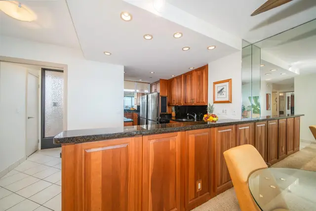 Listing Image for 110 Kaanapali Shores Pl 1006 18 of 48