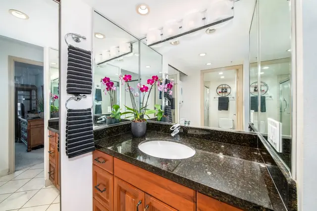 Listing Image for 110 Kaanapali Shores Pl 1006 24 of 48