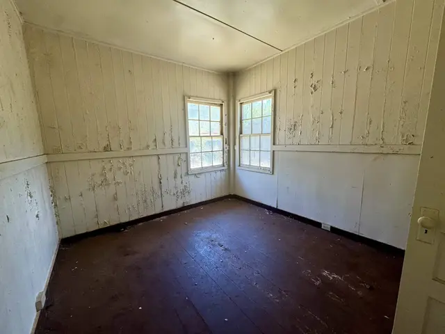 Listing Image for 89 Hoaikane St 18 of 28