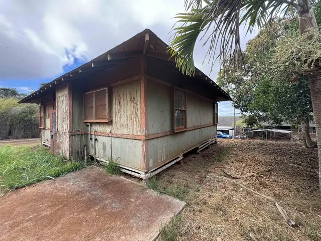 Listing Image for 89 Hoaikane St 3 of 28