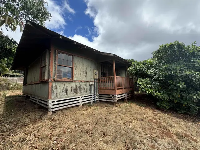 Listing Image for 89 Hoaikane St 4 of 28