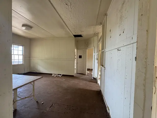 Listing Image for 89 Hoaikane St 8 of 28