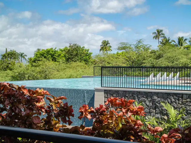 Listing Image for 24 Kai Malu Dr 102 - 3b 10 of 50
