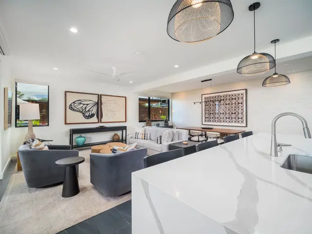 Listing Image for 24 Kai Malu Dr 102 - 3b 16 of 50