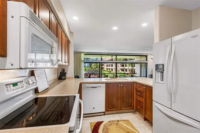 Listing Image for 2560 Kekaa Dr G201 13 of 37