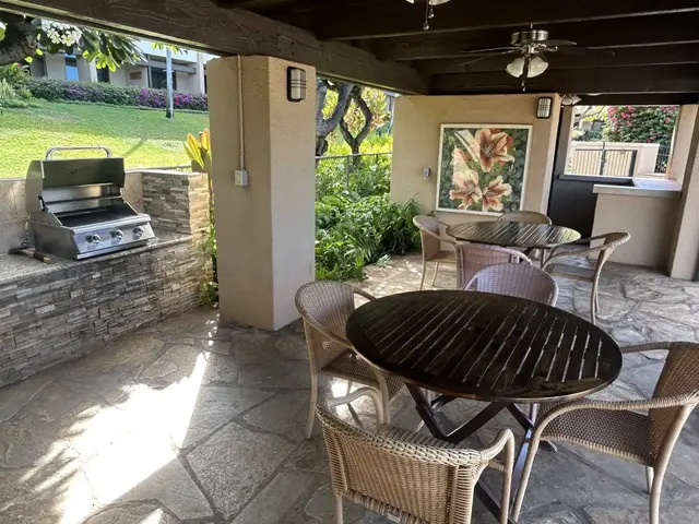 Listing Image for 2560 Kekaa Dr G201 28 of 37