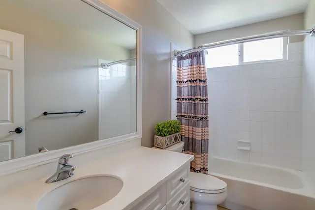 Listing Image for 24 Loihi Pl 29 of 48
