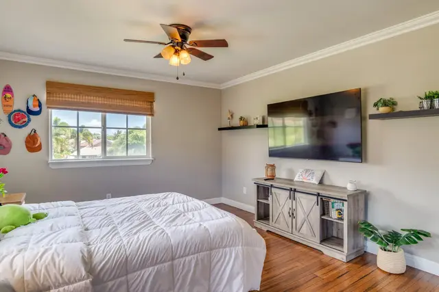 Listing Image for 24 Loihi Pl 30 of 48