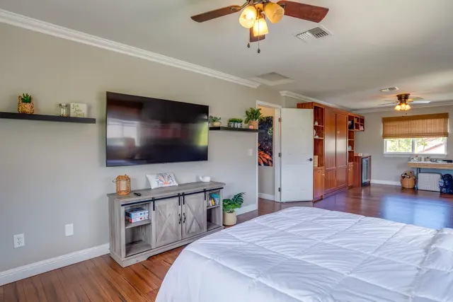 Listing Image for 24 Loihi Pl 32 of 48