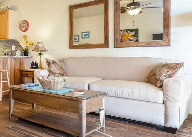 Listing Image for 50 Hauoli St 106 11 of 24