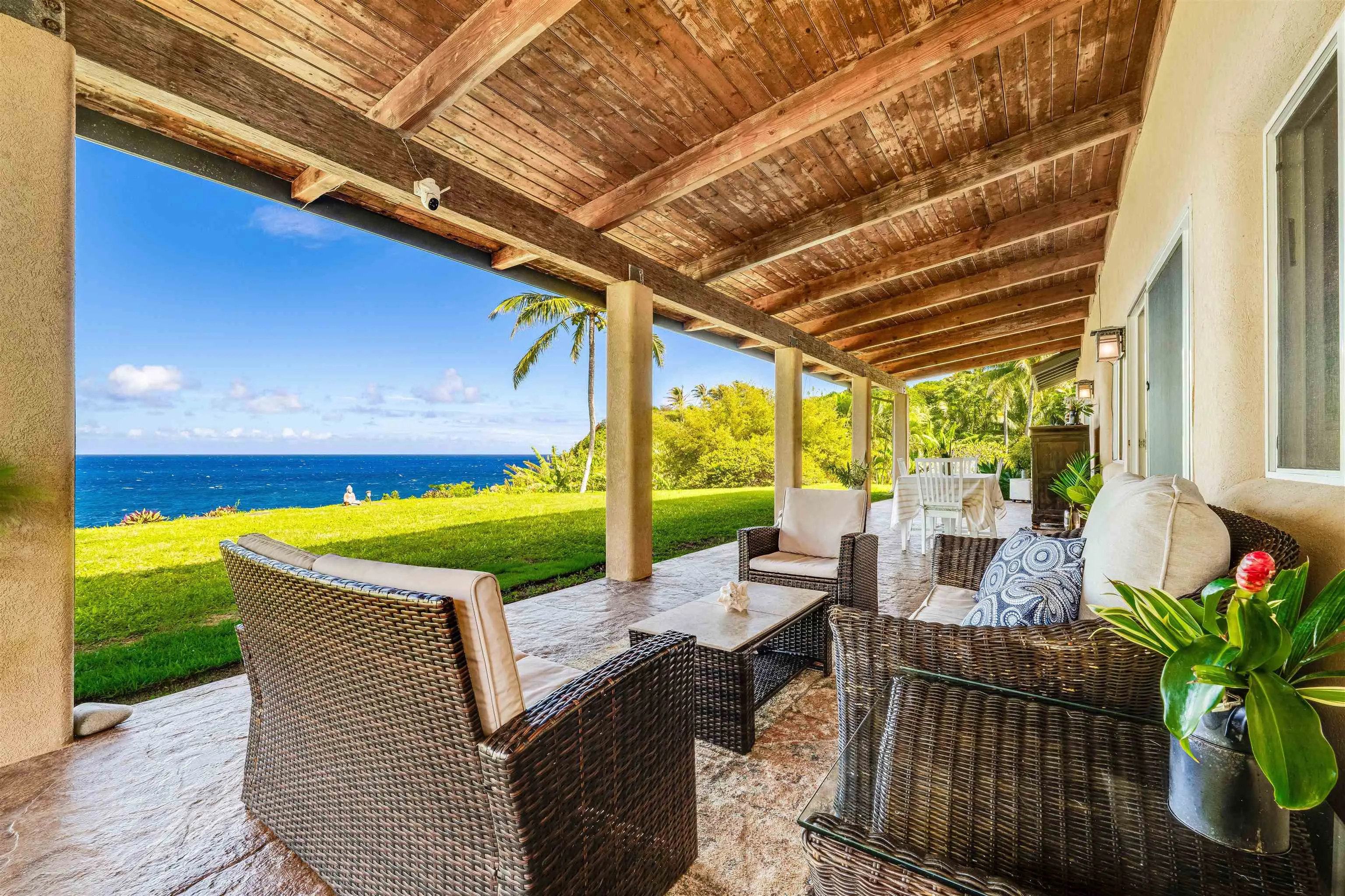 Photo of Listing #407953