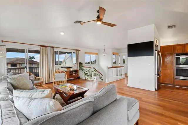 Listing Image for 16 Kahana Ridge Dr 41 of 46
