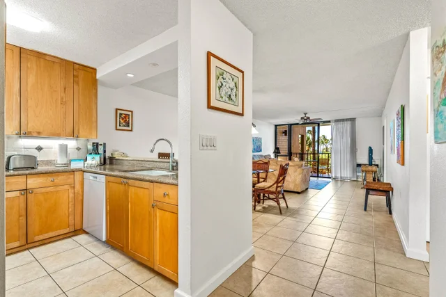 Listing Image for 2695 S Kihei Rd 5205 16 of 36