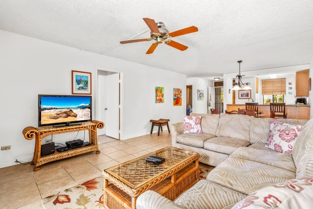 Listing Image for 2695 S Kihei Rd 5205 2 of 36