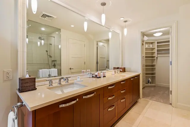 Listing Image for 57 Makakehau St J2 31 of 50