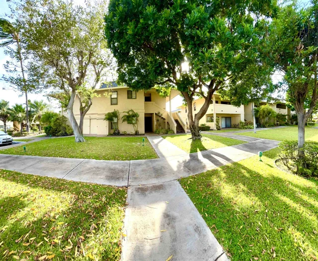 Listing Image for 1450 S Kihei Rd A208 27 of 35