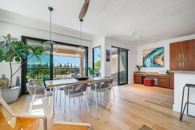 Listing Image for 500 Kapalua Dr 15v2 9 of 40