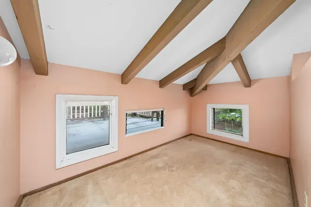 Listing Image for 280 Moike Pl 14 of 36