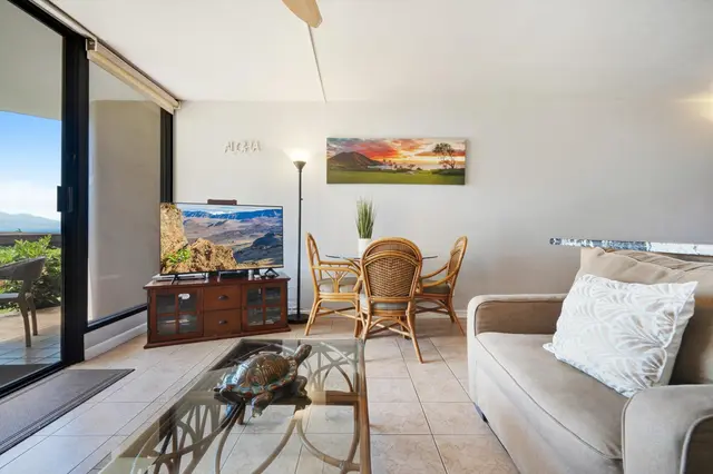 Listing Image for 50 Hauoli St 103 20 of 45