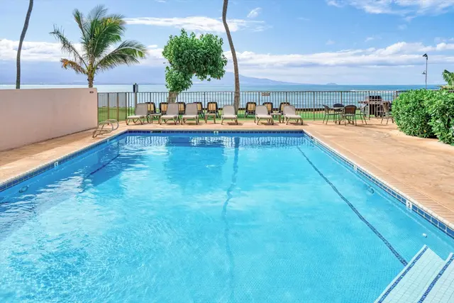 Listing Image for 50 Hauoli St 103 31 of 45