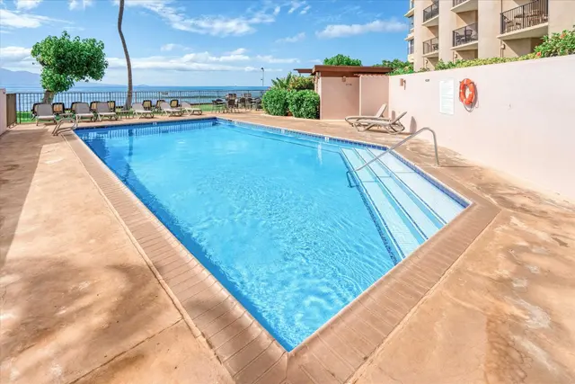 Listing Image for 50 Hauoli St 103 34 of 45
