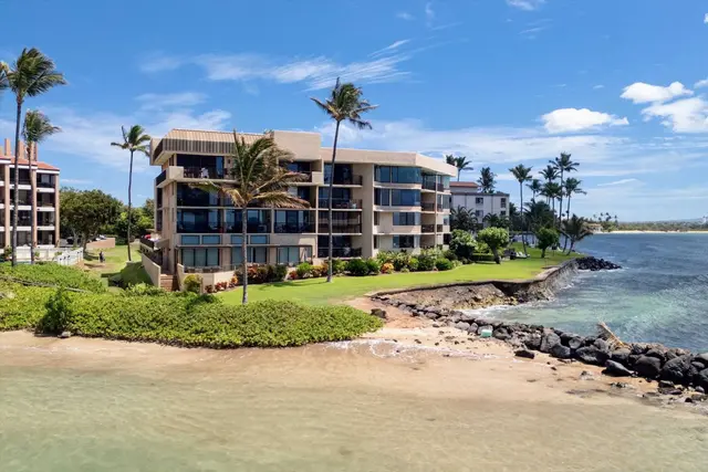 Listing Image for 50 Hauoli St 103 38 of 45