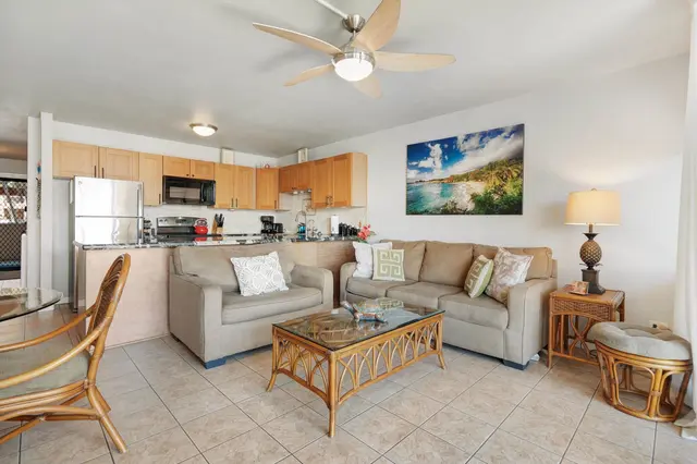 Listing Image for 50 Hauoli St 103 9 of 45