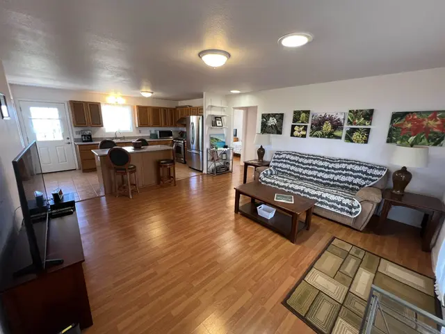 Listing Image for 1060 Mamalu La'i Pl 11 of 27