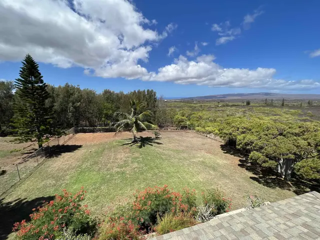 Listing Image for 1060 Mamalu La'i Pl 24 of 27